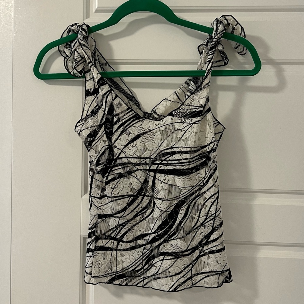 Black and White Lace Floral Tank Top